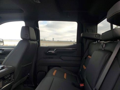 New 2026 GMC Sierra 1500 AT4 w/ Technology Package image 10