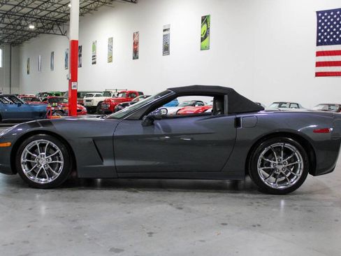 Used 2013 Chevrolet Corvette Convertible image 20