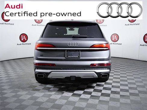 Used 2025 Audi Q7 2.0T Premium w/ Convenience Package image 7