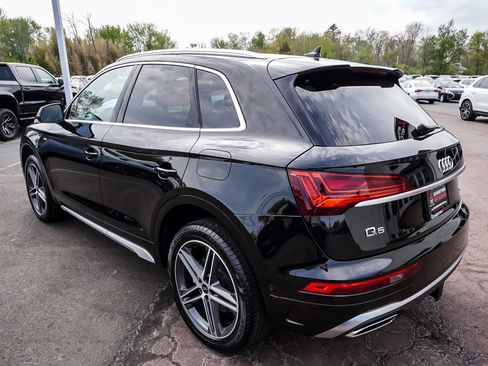 Used 2024 Audi Q5 e Prestige w/ Prestige Package AWD/4WD image 4