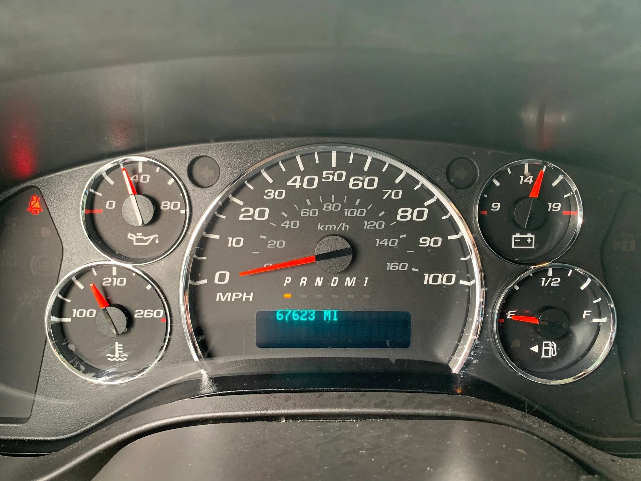 Used 2018 Chevrolet Express 3500 Extended w/ Driver Convenience Package RWD image 11