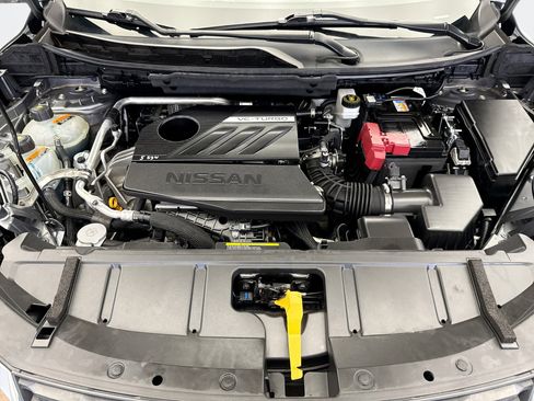 Used 2023 Nissan Rogue SV image 21