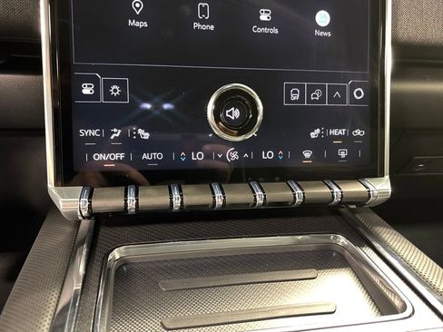 New 2026 GMC Sierra EV Elevation image 40