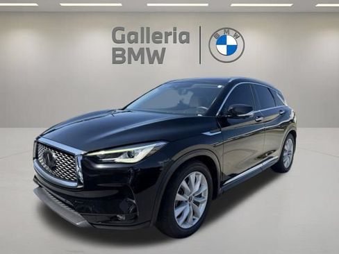 Used 2019 INFINITI QX50 Essential w/ Premium Heat Package FWD image 1