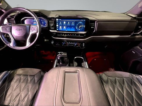 Used 2022 Chevrolet Silverado 1500 RST image 8