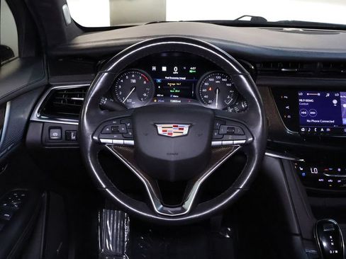 Used 2020 Cadillac XT6 Premium Luxury w/ Platinum Package AWD/4WD image 20