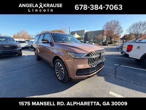 New 2025 Lincoln Navigator L Black Label image 1