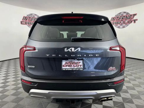 Used 2022 Kia Telluride EX w/ EX Premium Package image 6