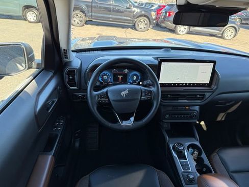 Used 2025 Ford Bronco Sport Outer Banks w/ Outer Banks Tech Package+ image 6