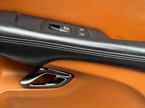 Used 2015 Dodge Challenger SRT Hellcat image 20