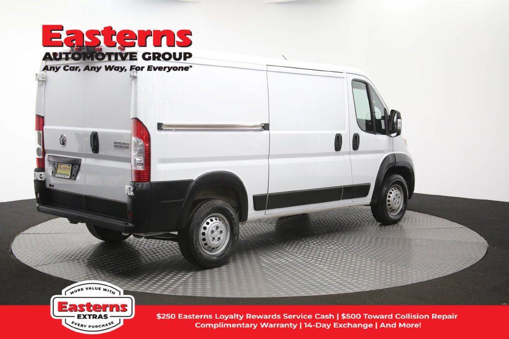 Used 2025 RAM ProMaster 2500 w/ Convenience Group FWD image 43