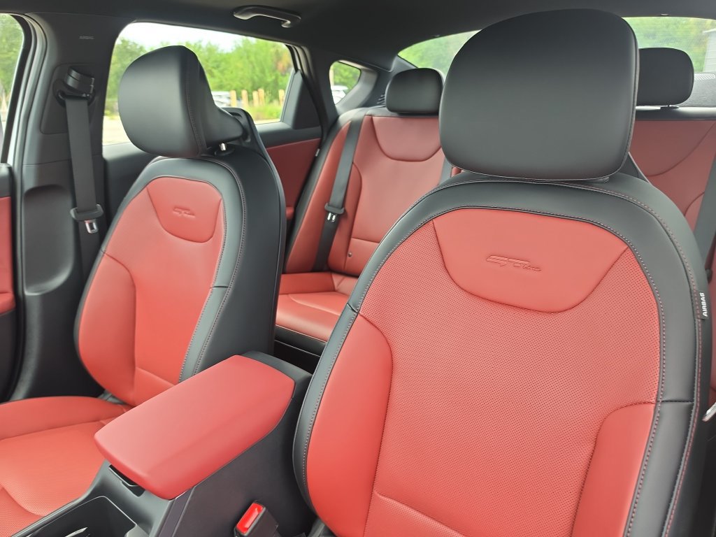 New 2026 Kia K4 EX w/ GT-Line Premium Package FWD image 21