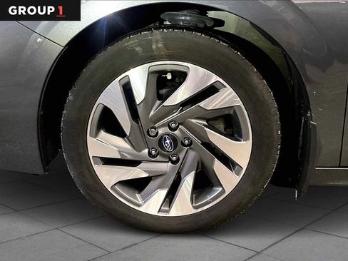 Used 2024 Subaru Legacy Limited image 10