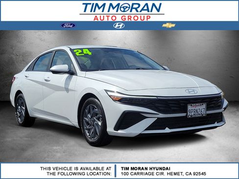 Certified 2024 Hyundai Elantra SEL FWD image 1