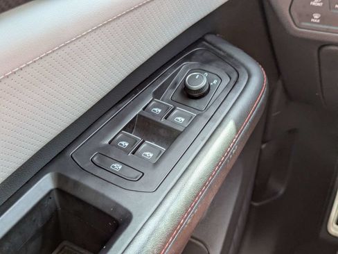 Used 2024 Volkswagen Atlas Peak Edition SEL AWD/4WD image 27