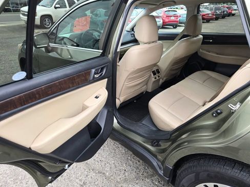 Used 2015 Subaru Outback 2.5i Limited AWD/4WD image 17
