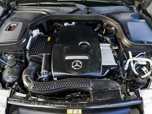 Used 2018 Mercedes-Benz GLC 300 4MATIC image 70