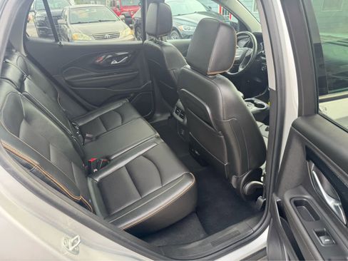 Used 2022 GMC Terrain AT4 w/ Infotainment Package II image 20