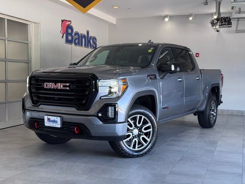 Used 2021 GMC Sierra 1500 AT4 w/ AT4 Value Package AWD/4WD image 2