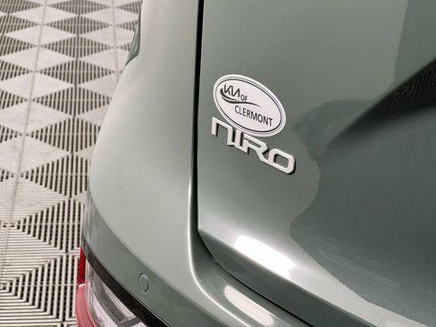 New 2025 Kia Niro Wave image 5