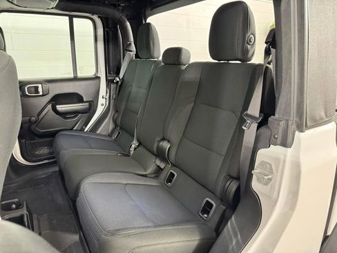 Used 2021 Jeep Gladiator Sport w/ Trailer Tow Package AWD/4WD image 24