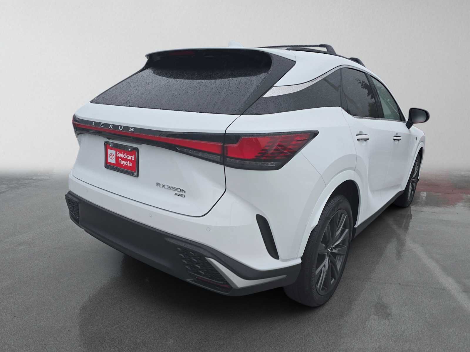 Used 2025 Lexus RX 350h w/ Convenience Package AWD/4WD image 3