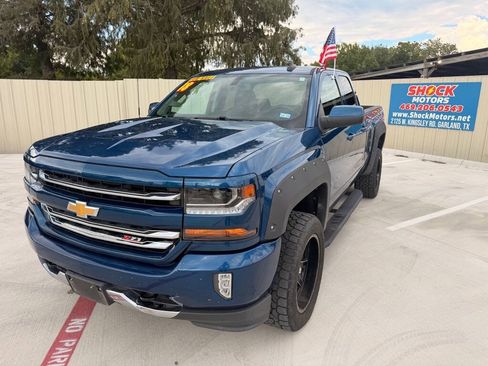 Used 2018 Chevrolet Silverado 1500 LT w/ All Star Edition AWD/4WD image 1