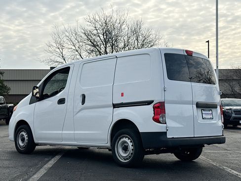 Used 2021 Nissan NV200 S w/ Back Door Glass Package FWD image 15