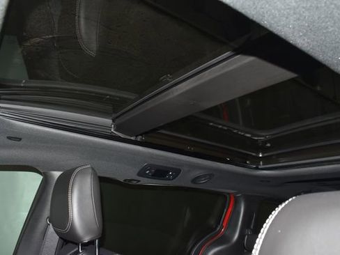 New 2026 Chrysler Pacifica Select image 12