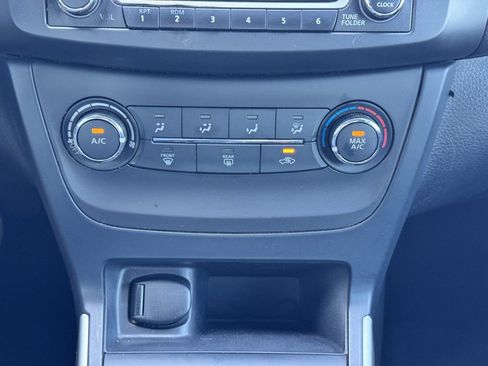 Used 2018 Nissan Sentra S w/ S Midnight Style Package FWD image 43