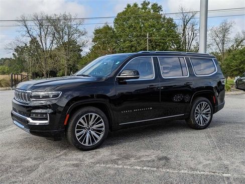 New 2024 Jeep Grand Wagoneer Series III image 7