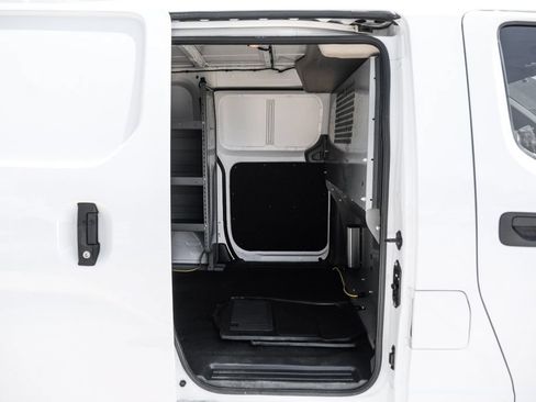 Used 2021 Nissan NV200 SV w/ Back Door Glass Package FWD image 31