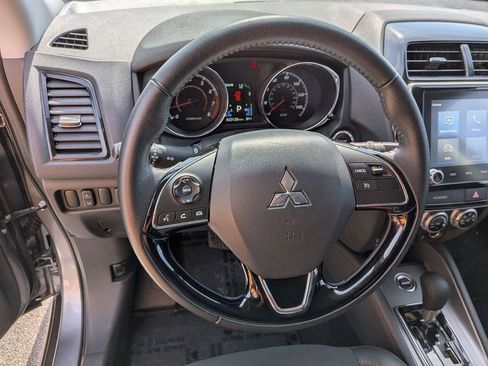 Used 2025 Mitsubishi Outlander Sport SE AWD/4WD image 21