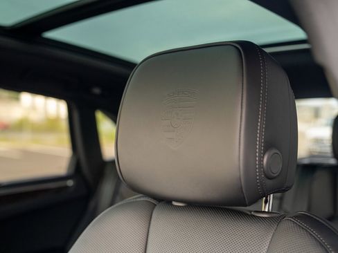 New 2026 Porsche Macan S image 13