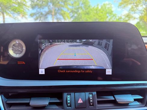 Certified 2023 Lexus ES 350 w/ Premium Package FWD image 23
