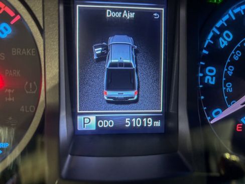 Used 2021 Toyota Tacoma TRD Off-Road w/ TRD Premium Off Road Package image 20