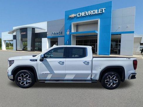 New 2026 GMC Sierra 1500 SLT w/ SLT Premium Plus Package AWD/4WD image 8