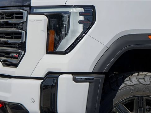 New 2026 GMC Sierra 2500 AT4 w/ AT4 Premium Plus Package AWD/4WD image 2
