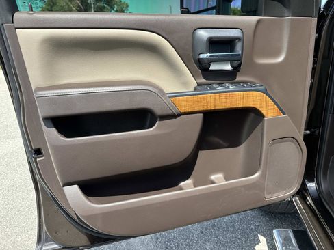 Used 2018 GMC Sierra 1500 SLE w/ SLE Value Package RWD image 22