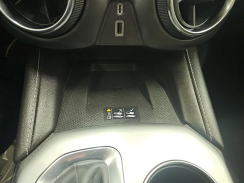 Used 2023 Chevrolet Blazer LT w/ Convenience Package image 24