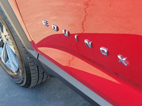 Used 2026 Chevrolet Equinox LT image 31