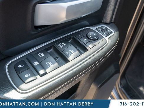 Used 2024 RAM 2500 Big Horn AWD/4WD image 18