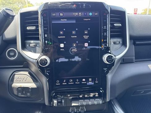New 2027 RAM 3500 Big Horn AWD/4WD image 28