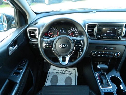 Used 2018 Kia Sportage LX image 15