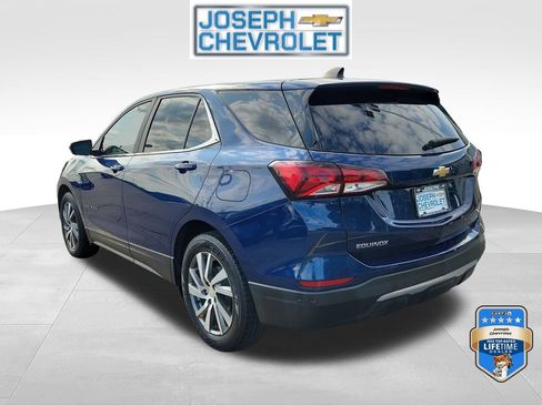Used 2022 Chevrolet Equinox LT FWD image 3