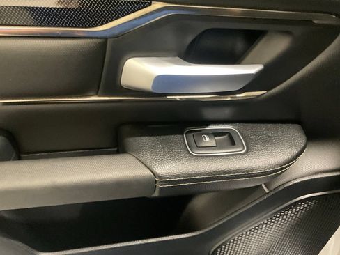 Used 2019 RAM 1500 Sport w/ Level 2 Equipment Group AWD/4WD image 11