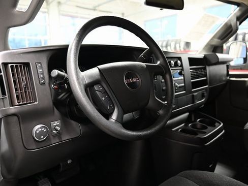 Used 2019 GMC Savana 2500 w/ Driver Convenience Package image 17