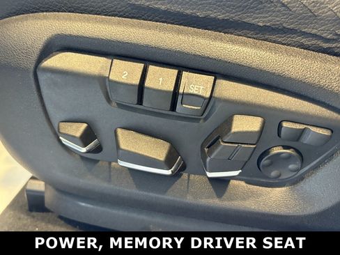 Used 2016 BMW X5 xDrive50i AWD/4WD image 22