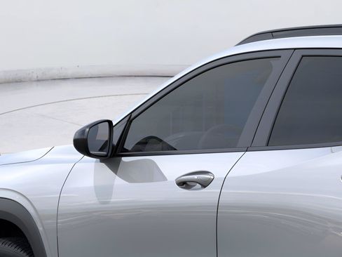 New 2026 Chevrolet Trax RS w/ Sunroof Package FWD image 12