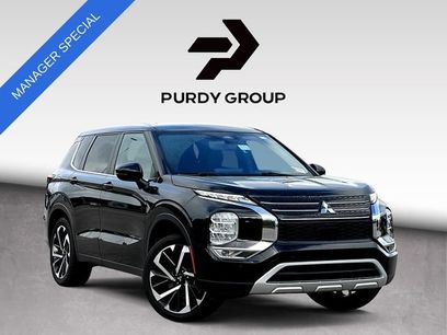 Used 2024 Mitsubishi Outlander SE Black Edition